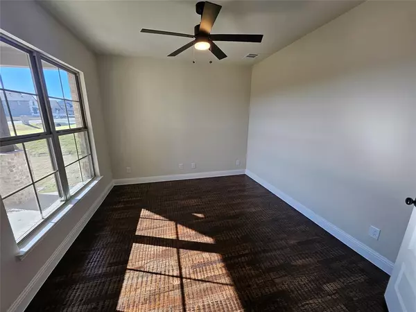 Trenton, TX 75490,264 Redwood Circle