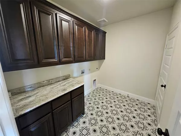 Trenton, TX 75490,264 Redwood Circle