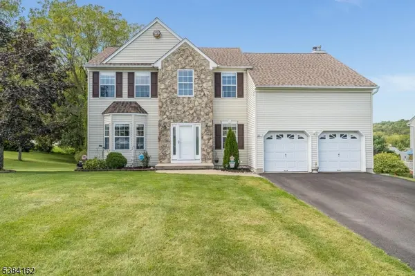 21 Olde Forge, Oxford Twp., NJ 07863