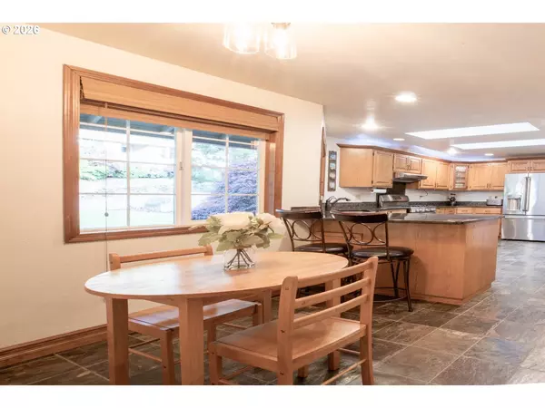 Eugene, OR 97405,2610 PARK FOREST DR