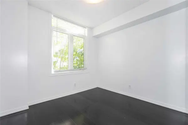 Toronto C01, ON M6J 3W9,3 Shank ST #303