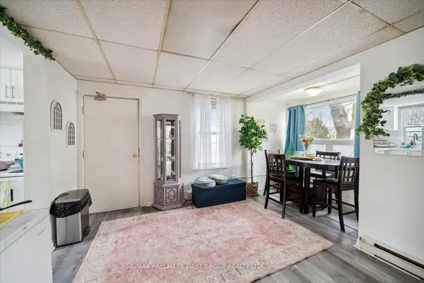 Scugog, ON L9L 1M1,219 Cochrane ST