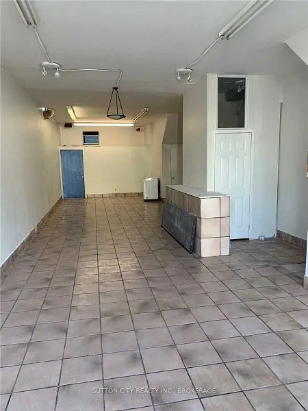 Toronto E01, ON M4J 1L8,907 Danforth AVE #Main