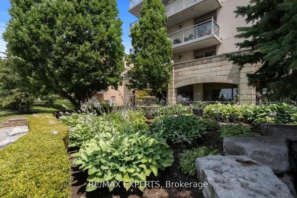 Vaughan, ON L4K 5R1,2500 Rutherford RD #213