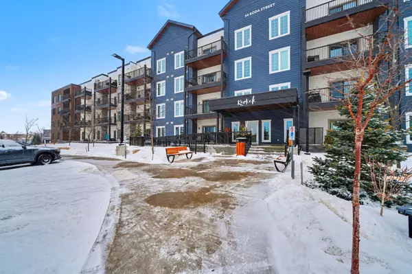 Barrie, ON L9J 0J6,54 Koda ST #204