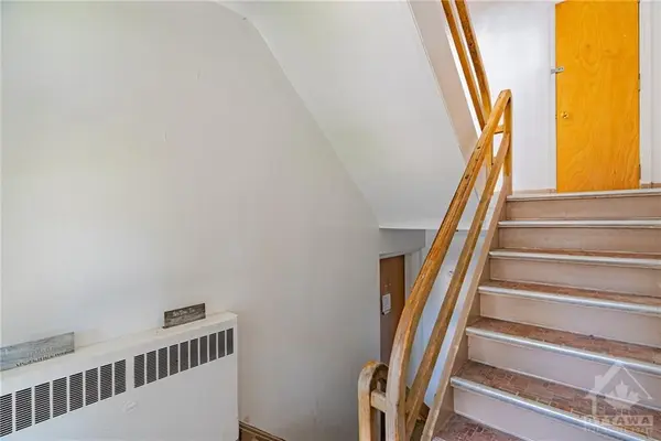 Carlington - Central Park, ON K1Z 7N2,1331 THAMES ST