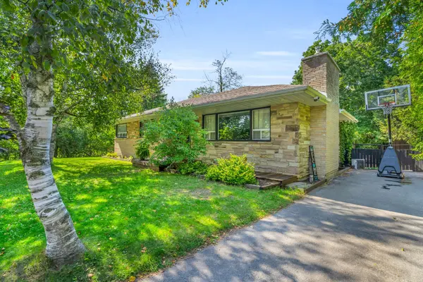 Erin, ON N0B 1T0,16 Carberry ST