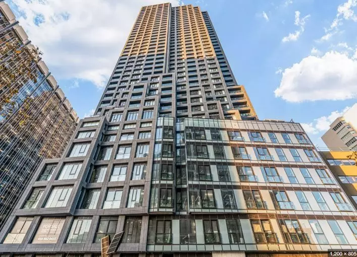 Toronto C10, ON M4S 0E2,20 Soudan AVE #2610