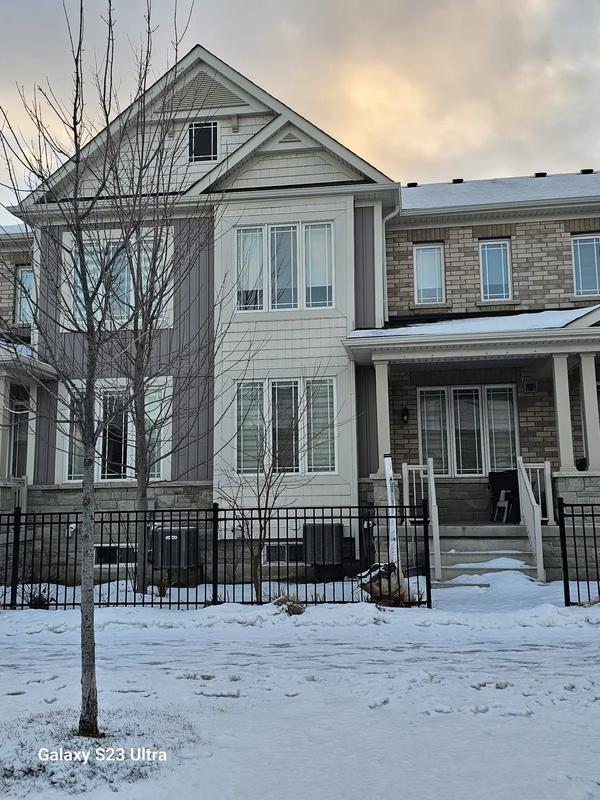 Caledon, ON L7C 2E9,7 Dawn LN