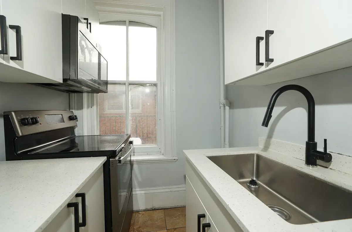 London South, ON N6C 1P6,53 Mcclary AVE #Unit 4