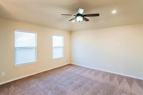 Ponder, TX 76259,522 Cantebury Park Lane