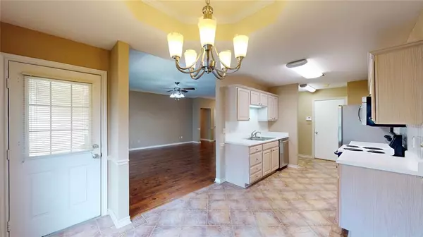 Tyler, TX 75703,5401 Hollytree Drive #1002