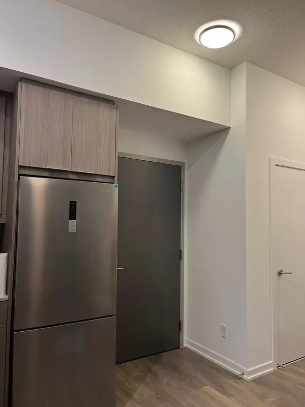 Toronto C15, ON M2J 0H2,32 Forest Manor RD #308