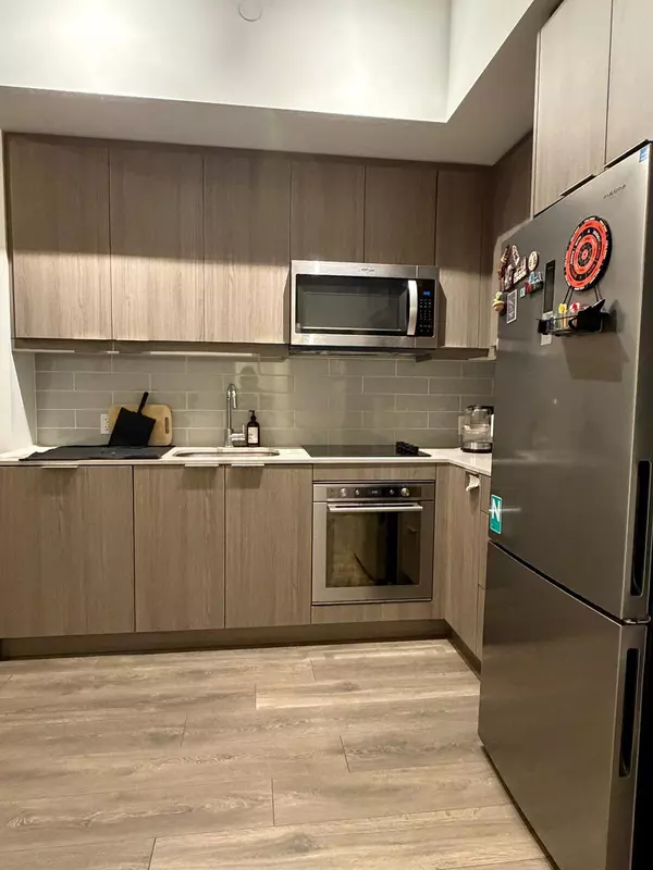 Toronto C15, ON M2J 0H2,32 Forest Manor RD #308