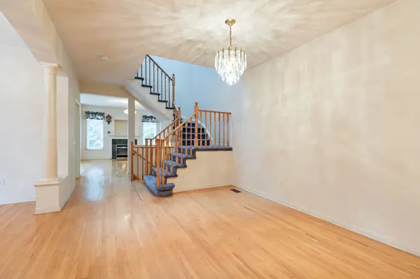 Markham, ON L3P 7S5,89 Snowdon CIR