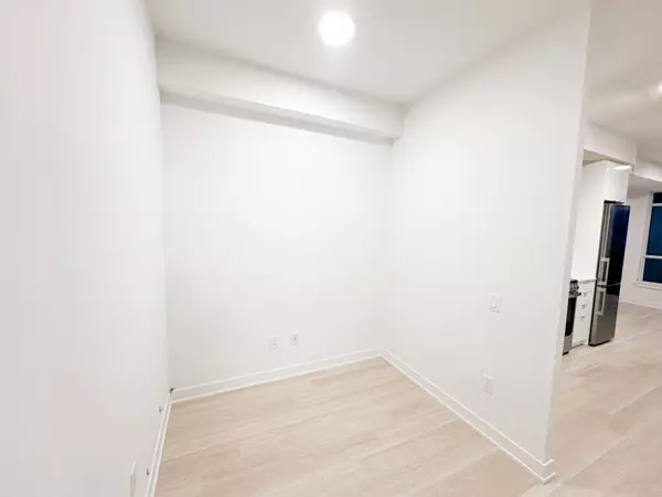 Vaughan, ON L4J 4P8,50 Upper Mall Way N/A #B-2303