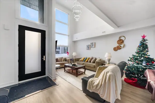 Severn, ON L3V 8M9,3717 Quayside DR