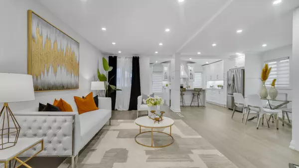 Mississauga, ON L5N 7H3,7159 Spyglass CRES