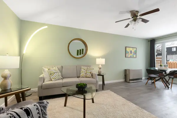 Britannia Heights - Queensway Terrace N And Area, ON K2B 7W1,2652 Moncton RD #24