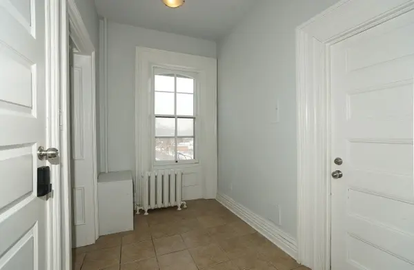 London South, ON N6C 1P6,53 Mcclary AVE #Unit 4