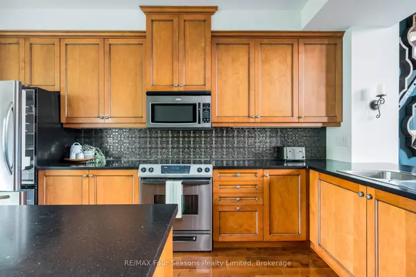 Blue Mountains, ON L9Y 0B6,106 Venture BLVD