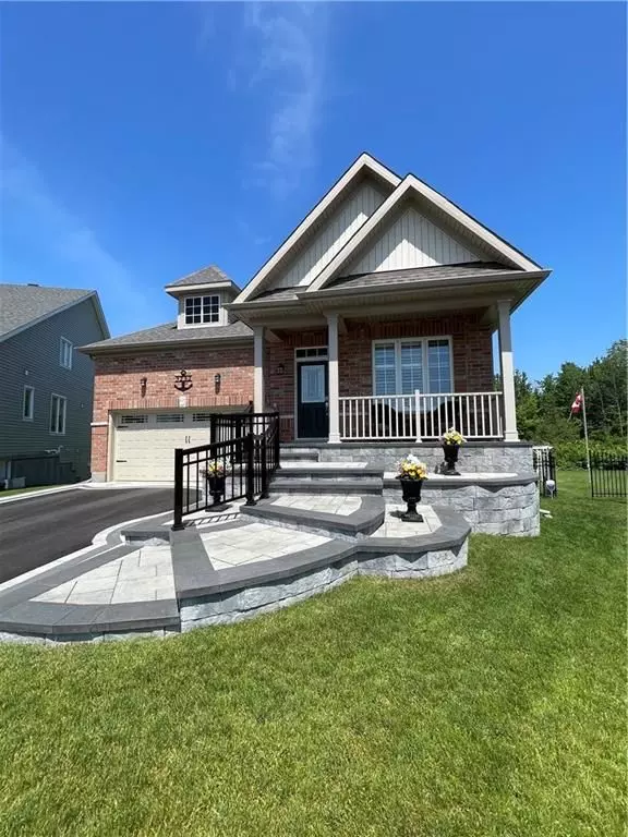 North Grenville, ON K0G 1J0,3232 HARVESTER CRES