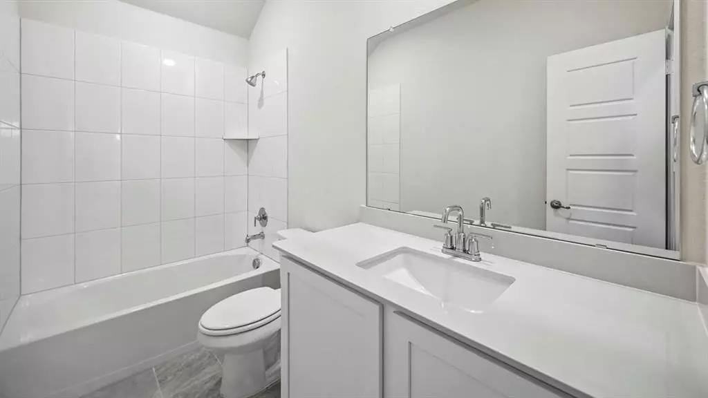 10421 Barron Drive, Aubrey, TX 76227