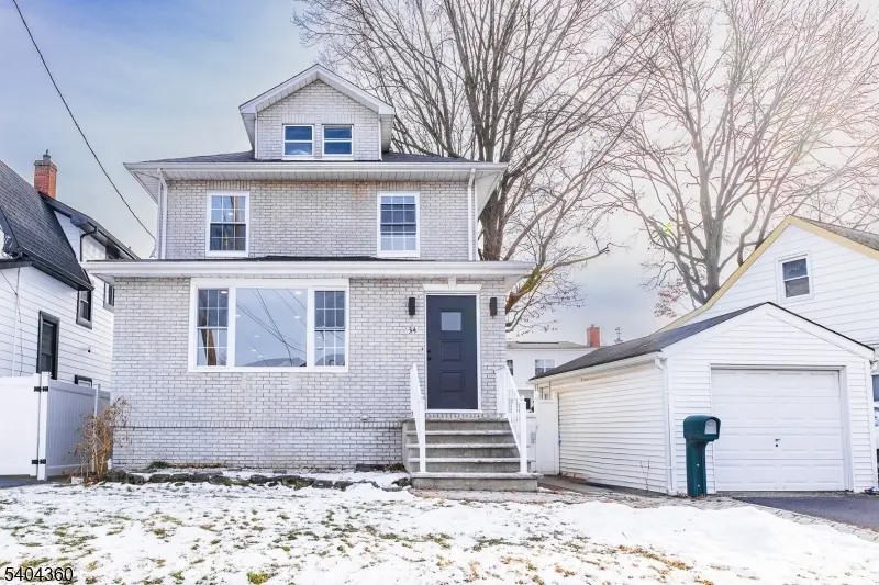 34 Kearney St, Lyndhurst Twp., NJ 07071