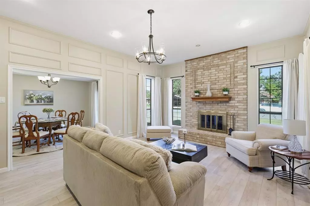 Highland Village, TX 75077,318 Singletree Street