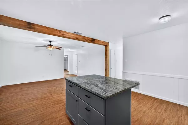 Denison, TX 75020,143 N Imperial Drive