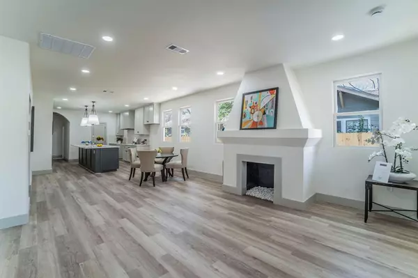 Dallas, TX 75214,5914 Victor Street