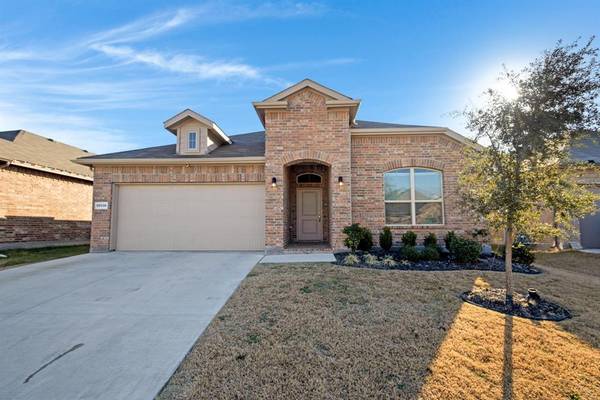 15536 Canford Terrace, Fort Worth, TX 76247