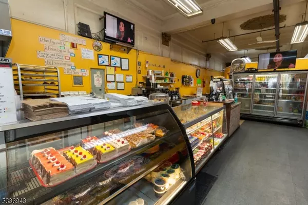 Elizabeth City, NJ 07201,1166 E Jersey St