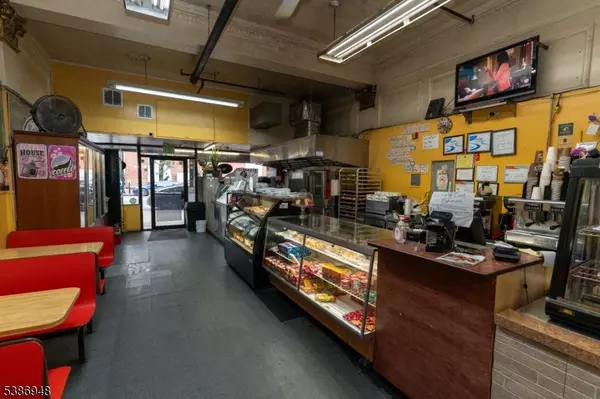 Elizabeth City, NJ 07201,1166 E Jersey St