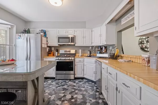 Raritan Twp., NJ 08822,63 Jefferson Ct