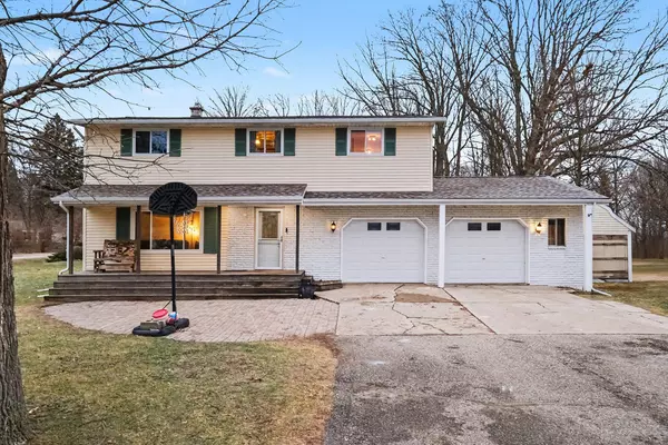 Flint, MI 48506,3430 Blue Lake DR