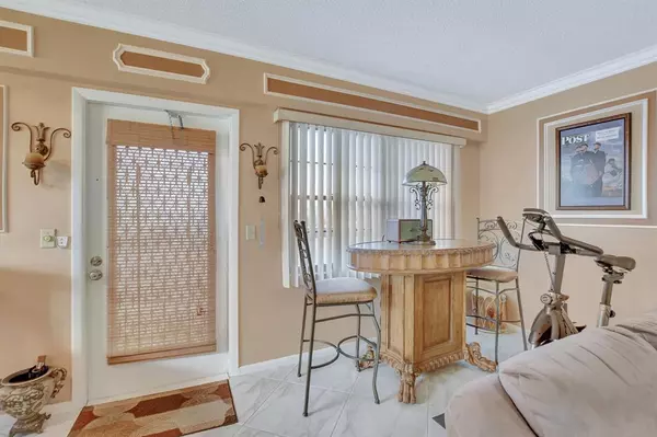 Boca Raton, FL 33434,248 Brighton #F