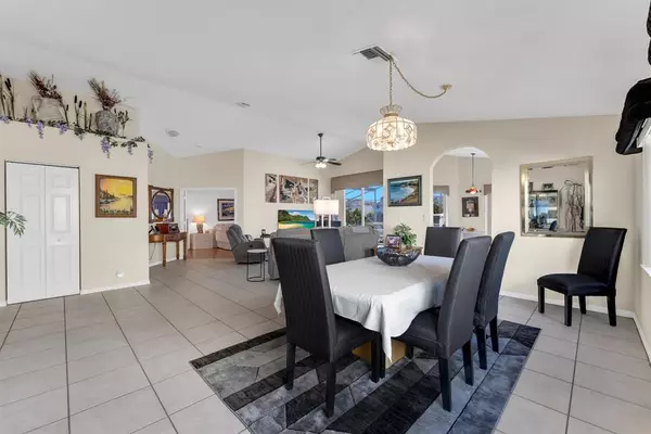 Weston, FL 33331,4017 Sapphire Ln