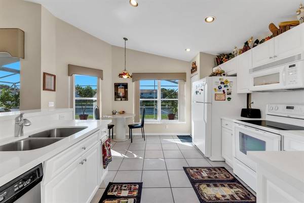 Weston, FL 33331,4017 Sapphire Ln