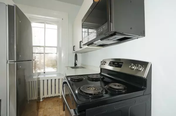 53 Mcclary AVE #Unit 5, London South, ON N6C 1P6