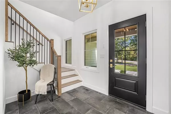 Rideau Lakes, ON K7A 4S5,49 AUTUMN DR