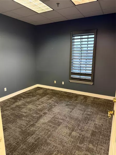 1205 S White Chapel Boulevard #255, Southlake, TX 76092