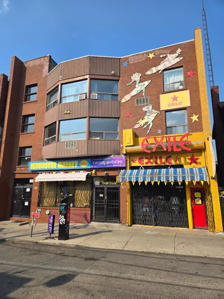 60 Kensington AVE, Toronto C01, ON M5T 2K1