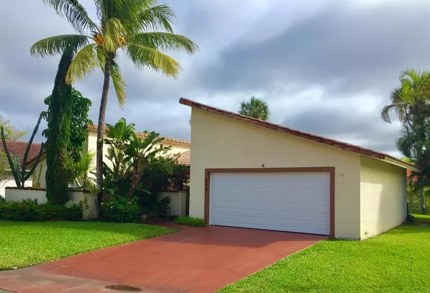 414 NW 47th Ter, Deerfield Beach, FL 33442