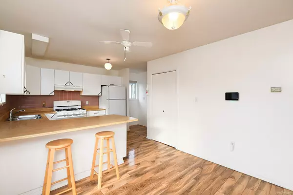 Cumberland, BC V0R 1S0,2771 Windermere Ave