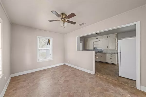 Lott, TX 76656,731 State Highway 320