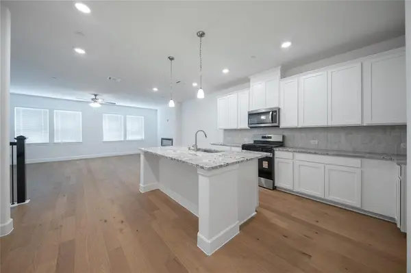 Rowlett, TX 75088,7901 Sunset Boulevard