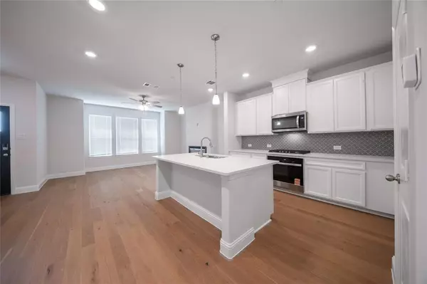 Rowlett, TX 75088,7913 Sunset Boulevard