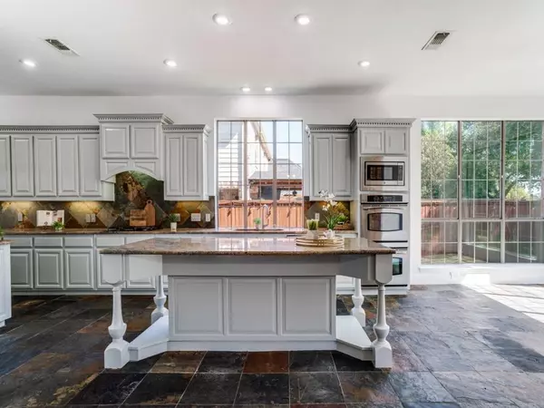 Mckinney, TX 75071,8709 Herns Meadow Lane