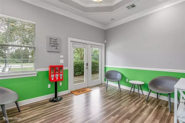 Shreveport, LA 71105,7330 Fern Ave Avenue